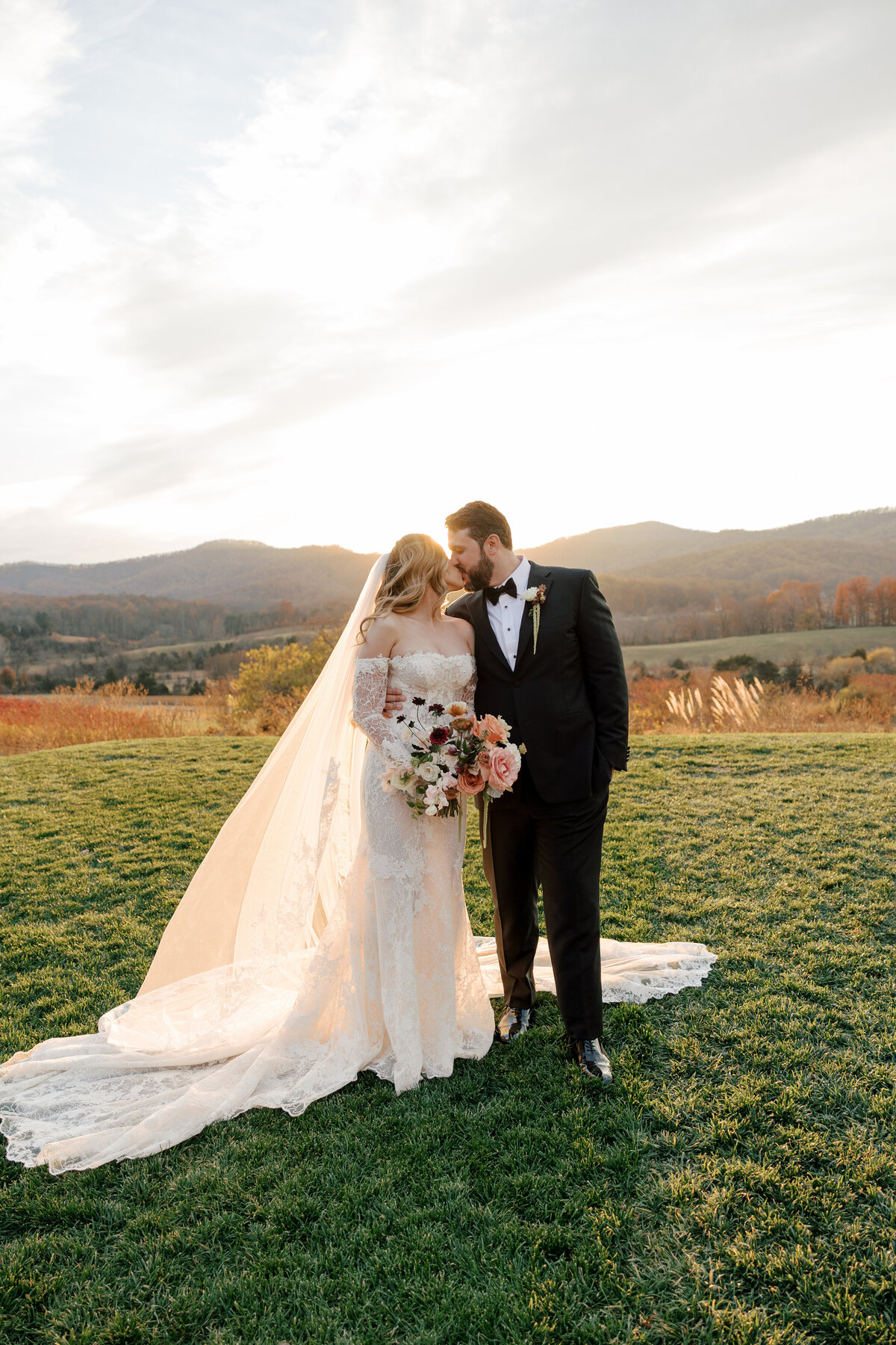 Pippin Hill Wedding Photos Virginia Photographer 