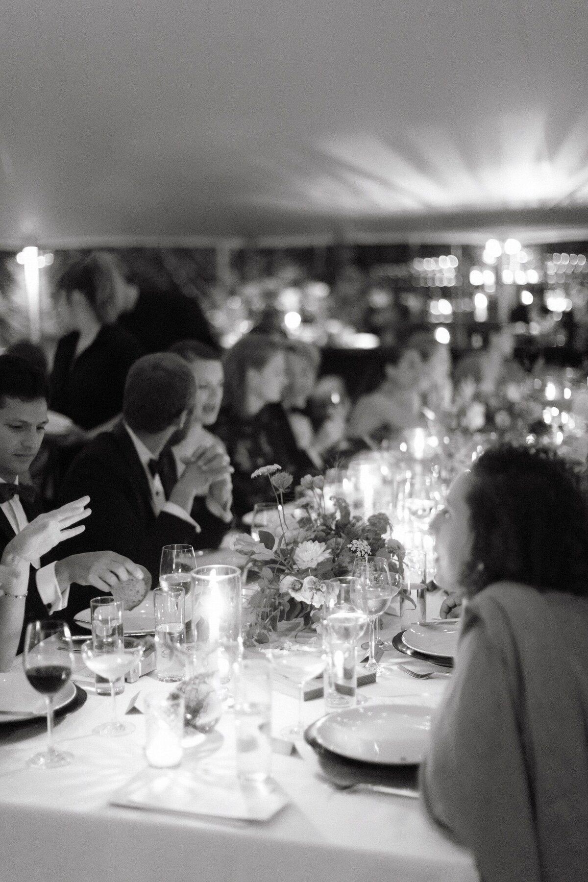 Private_Estate_Maine_Coastal_Wedding_LevKuperman_094