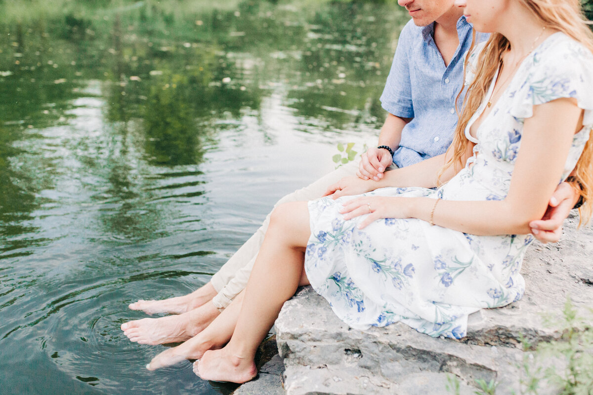 Dorothy_Louise_Photography_St_Louis_Forest_Park_Engagement -360