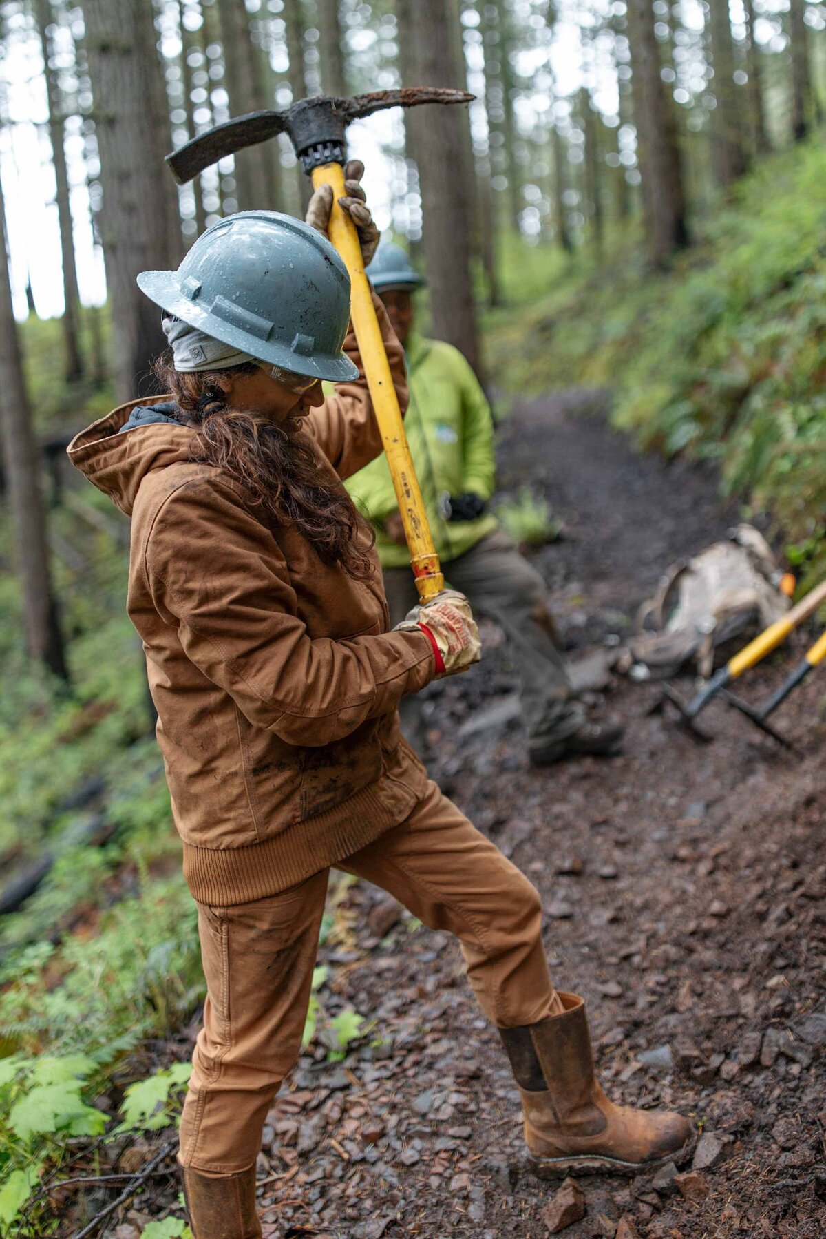 pacific-crest-trail-association-work-crews-hike-36