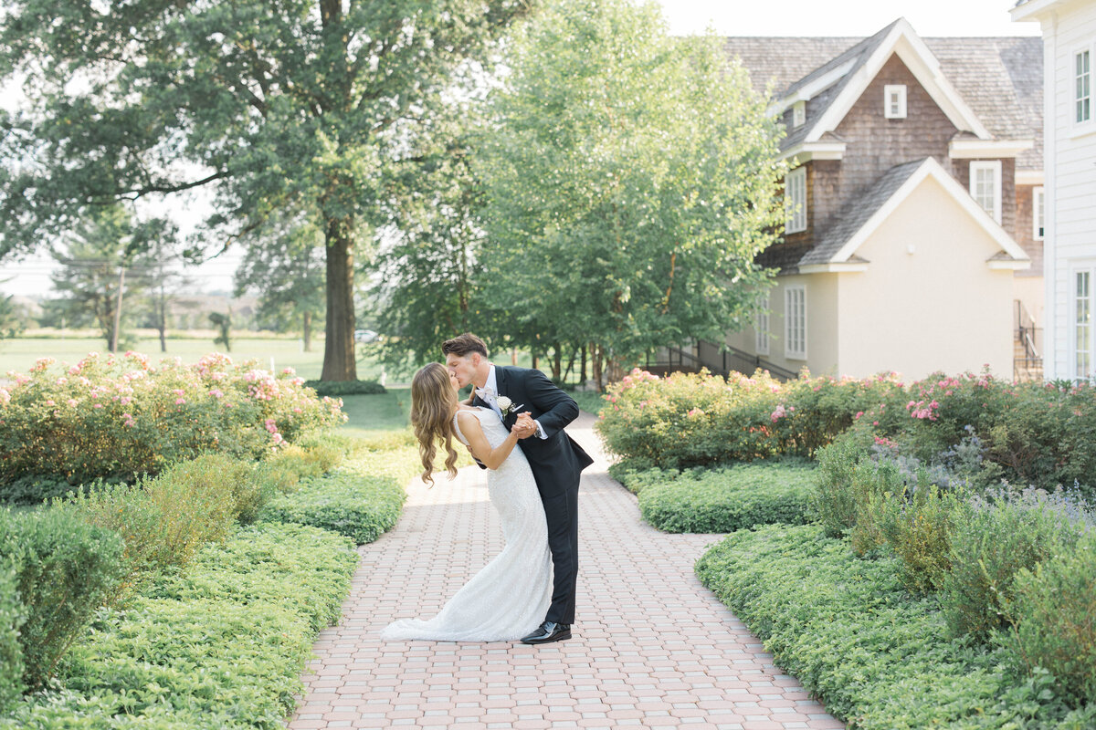 Molly Sue Photography The Ryland Inn Wedding45