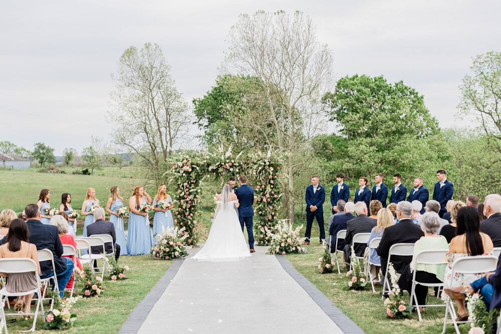 Huntsville-Arkansas-Wedding-Photographer-Shalae-Byrd-03