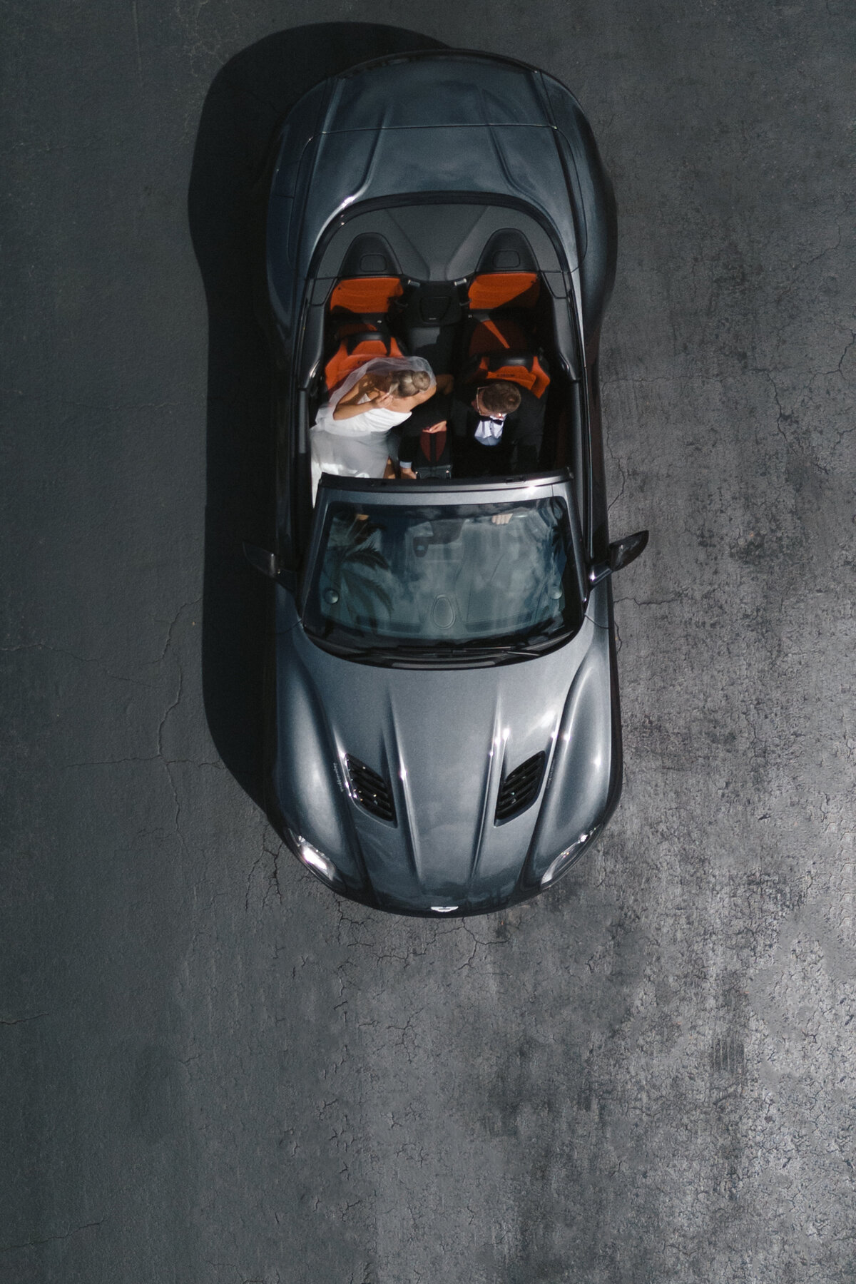 240321TAYGRE_adv0070