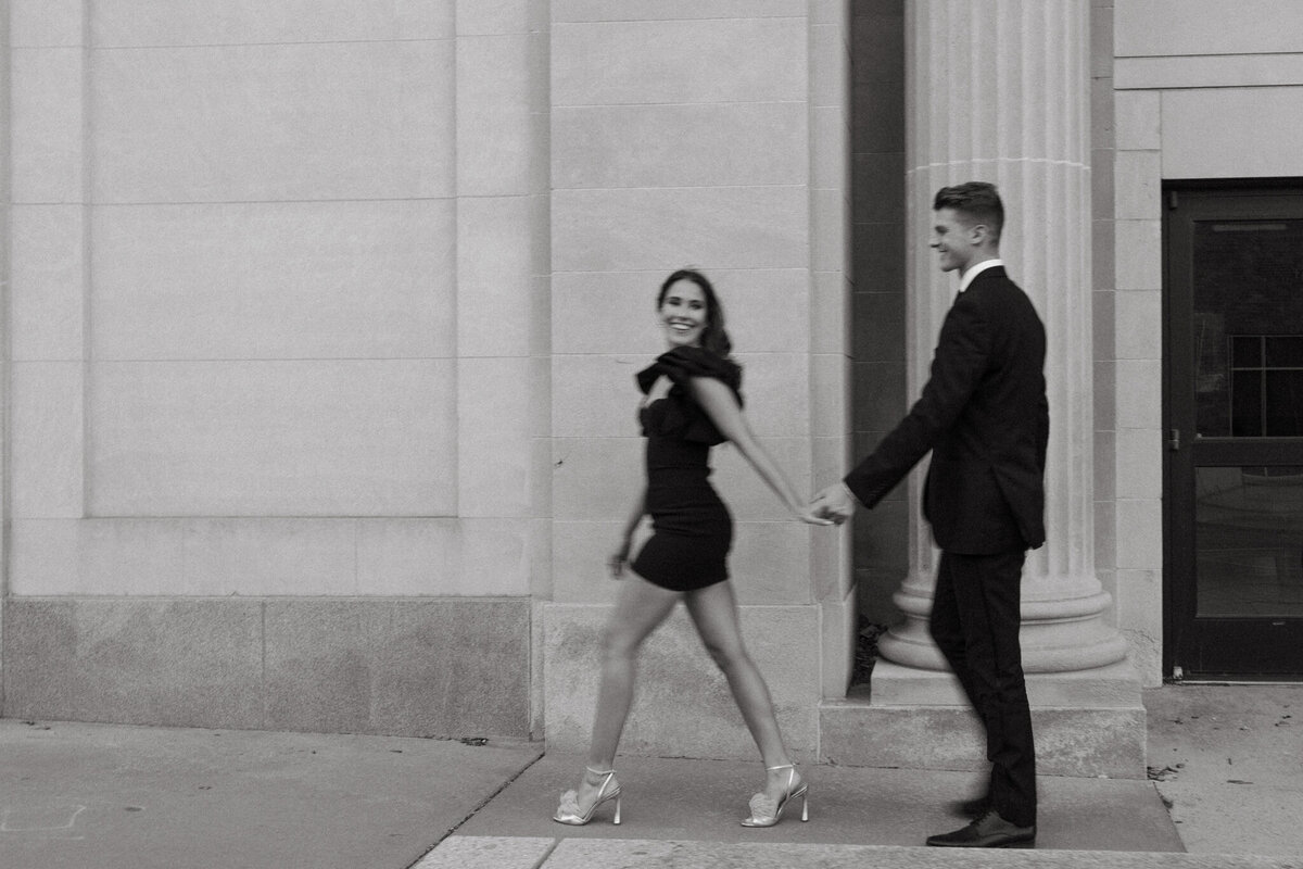 Downtown Sioux Falls Engagement Session, Classic & Timeless Photographer, RCC Photography-8