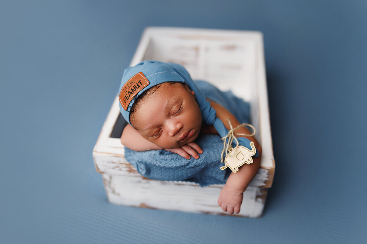 McDonough newborn photographer, Atlanta Newborn Photographer, Fayetteville newborn Photographer, Peachtree city newborn photographer, Hampton ga newborn photographer, marietta ga newborn photographer