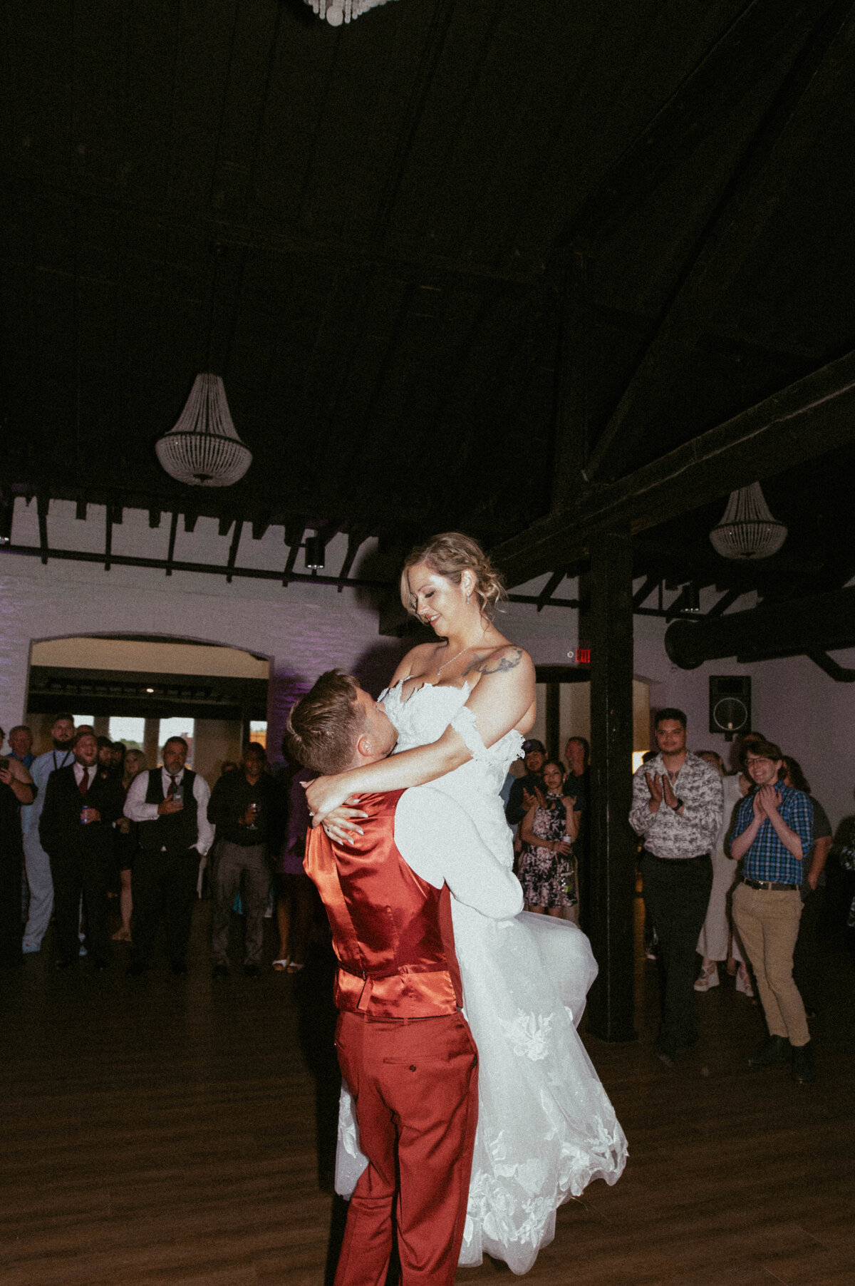 Wedding_Cincinnati_Ohio_Taft Musuem_May2024_Claire_Keathley_Photography-713 4