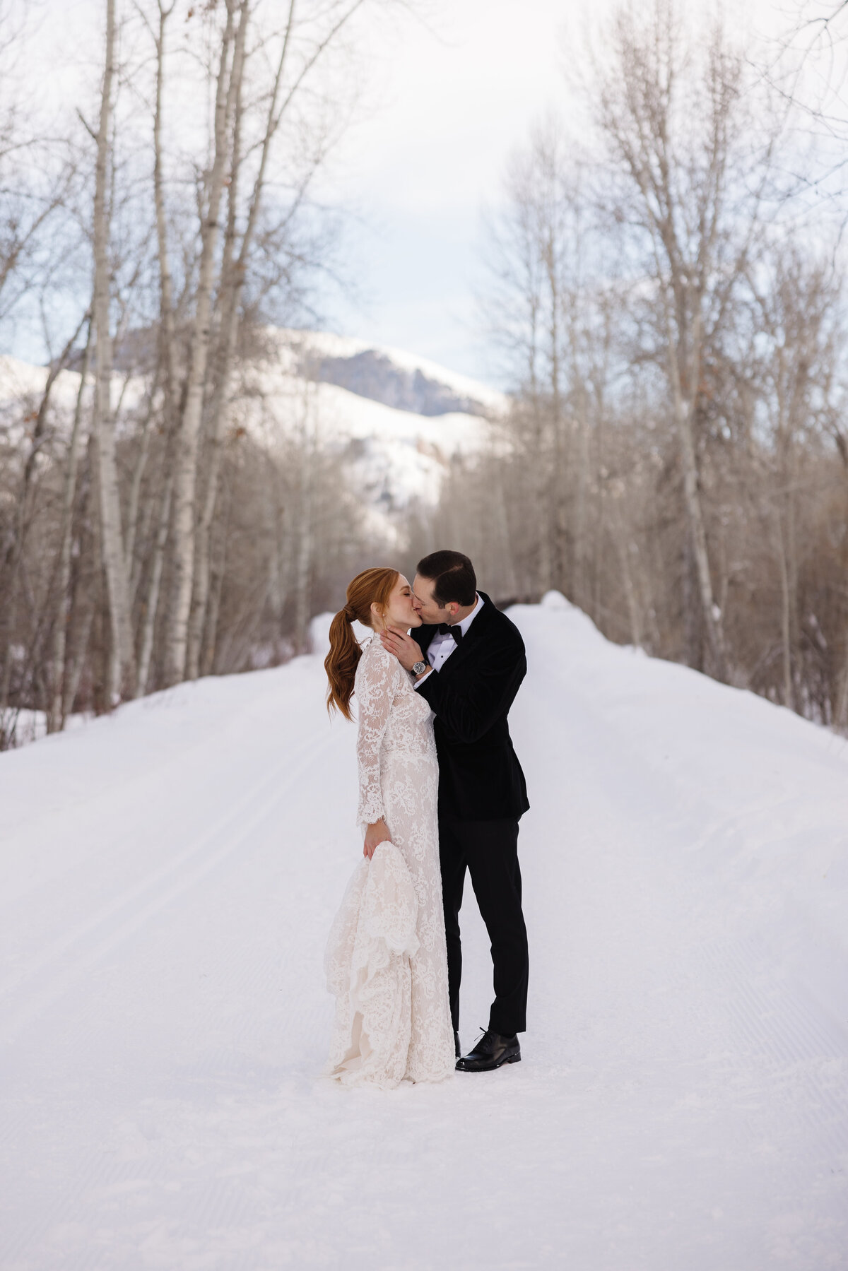 WeddingSneakPeek-19