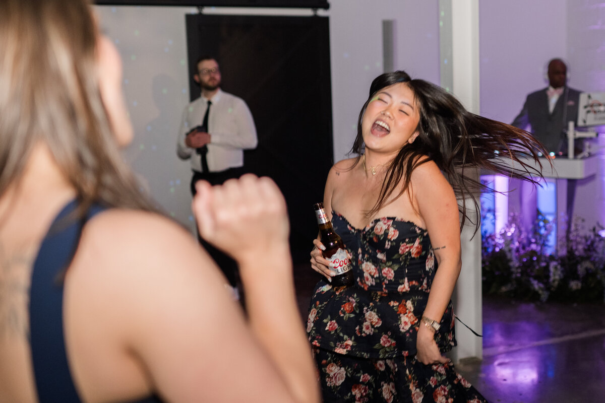 Vibrant City Wedding by Courtney Rudicel Photography-26248
