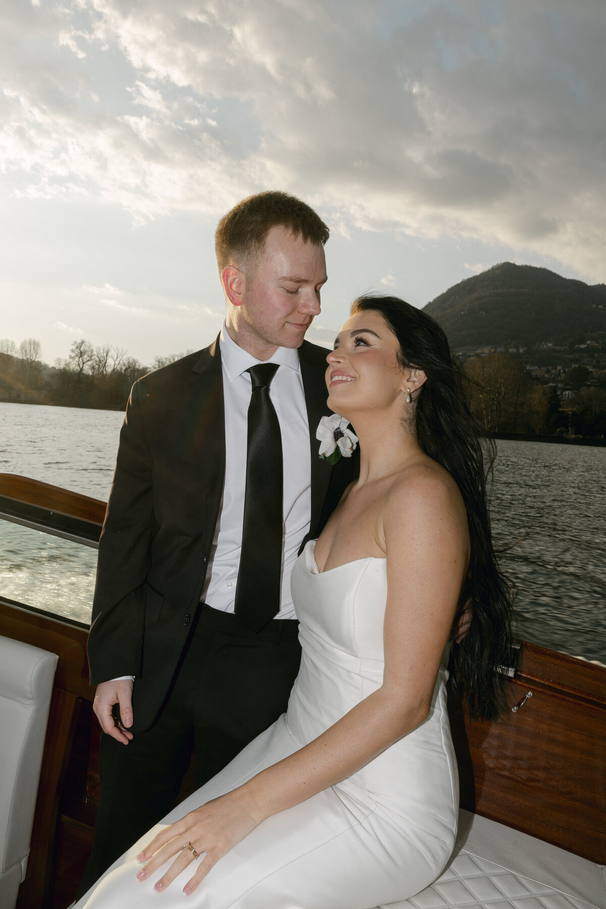 AbbyChris-Previews-LakeComoElopement-17March2025-AmaliStudios-95