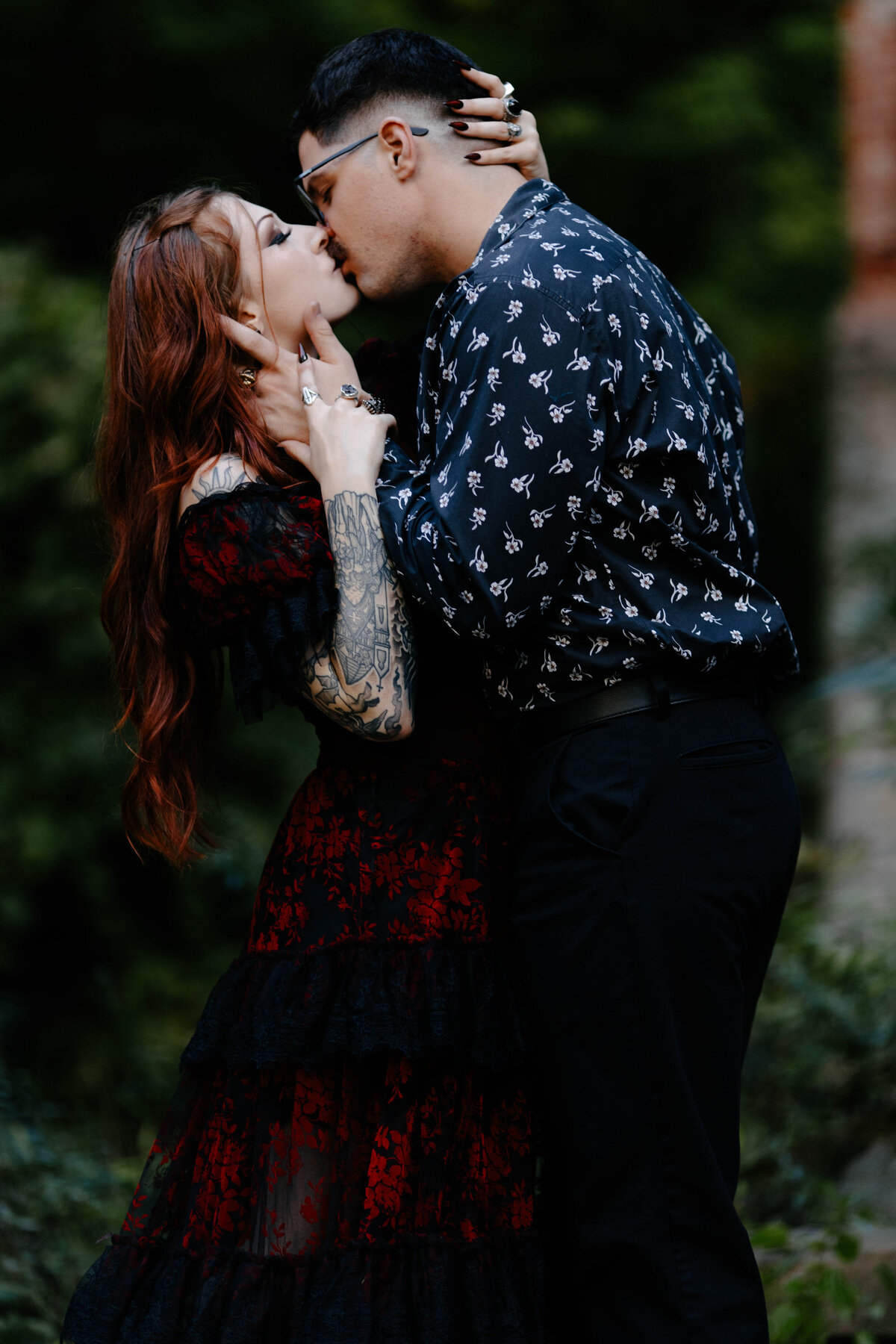 brian-antonia-spooky-engagement-125