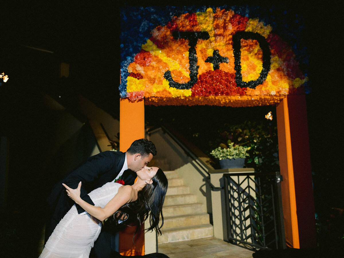 Bre-Jane-Photography-Jade-Dylan-FSMAUI-Wedding-WeddingCeremony-Reception-Dancing-63