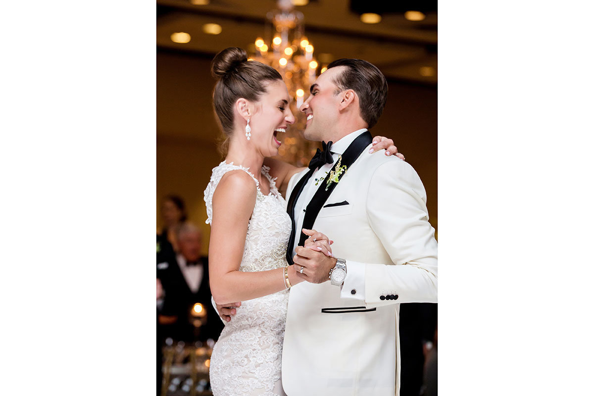 ritz carlton naples first dance wedding photo