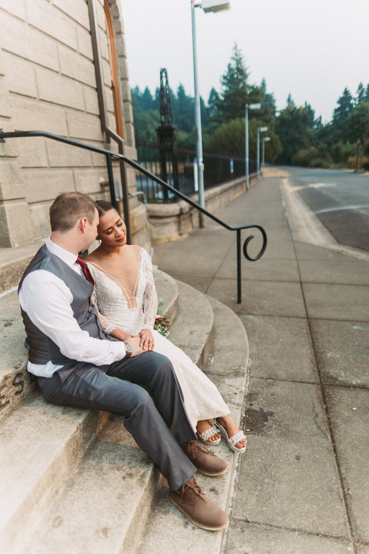 Portland-Wedding-Photographer-Mt-Tabor-Wedding-39-2