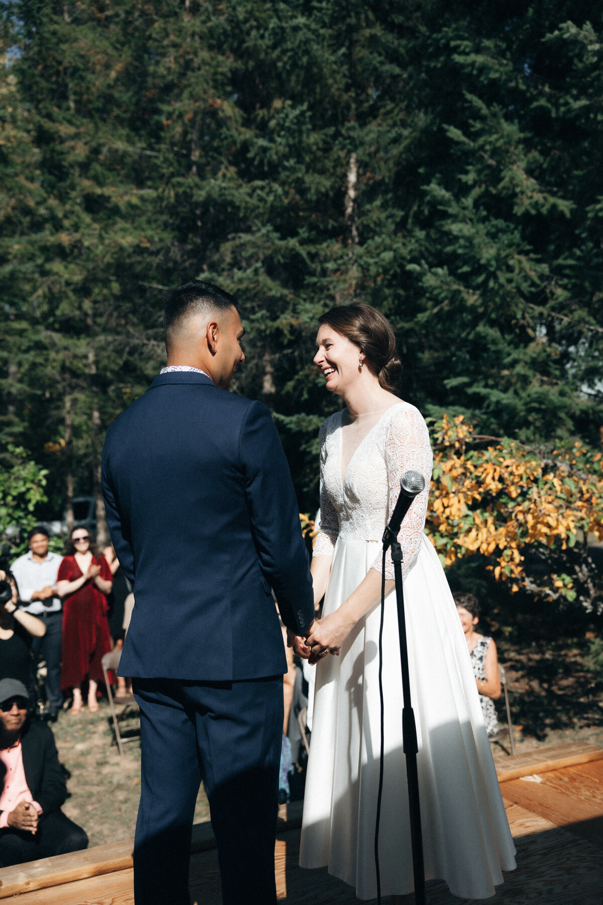 vpc-golden-bc-intimate-wedding-20