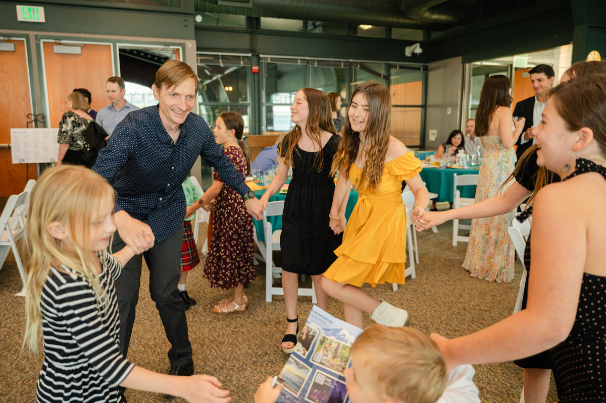 Bellingham-Cruise-Terminal-Wedding_Caylie-Mash-Photography_MK867