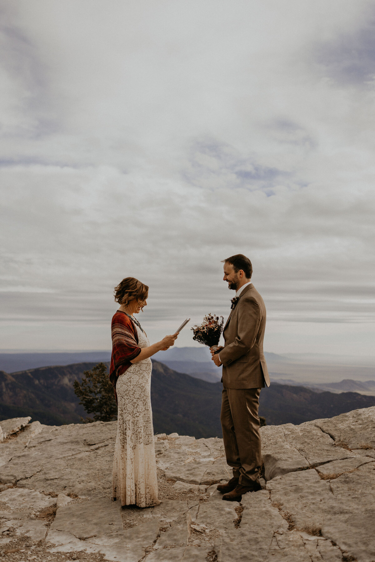 jemez-pueblo-sandia-crest-2-day-elopement-new-mexico-26