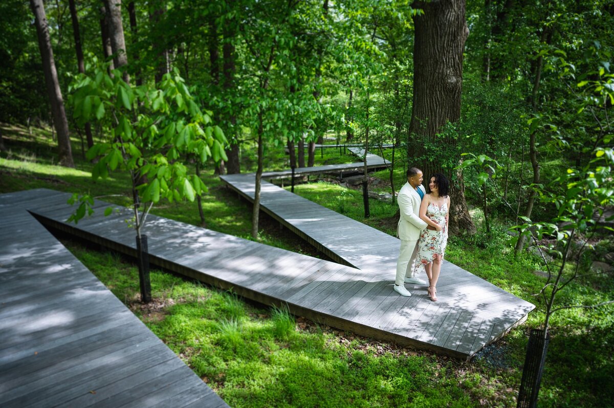 trey-gozde-glenstone-museum-maryland-engagement-jsasuphotography-59