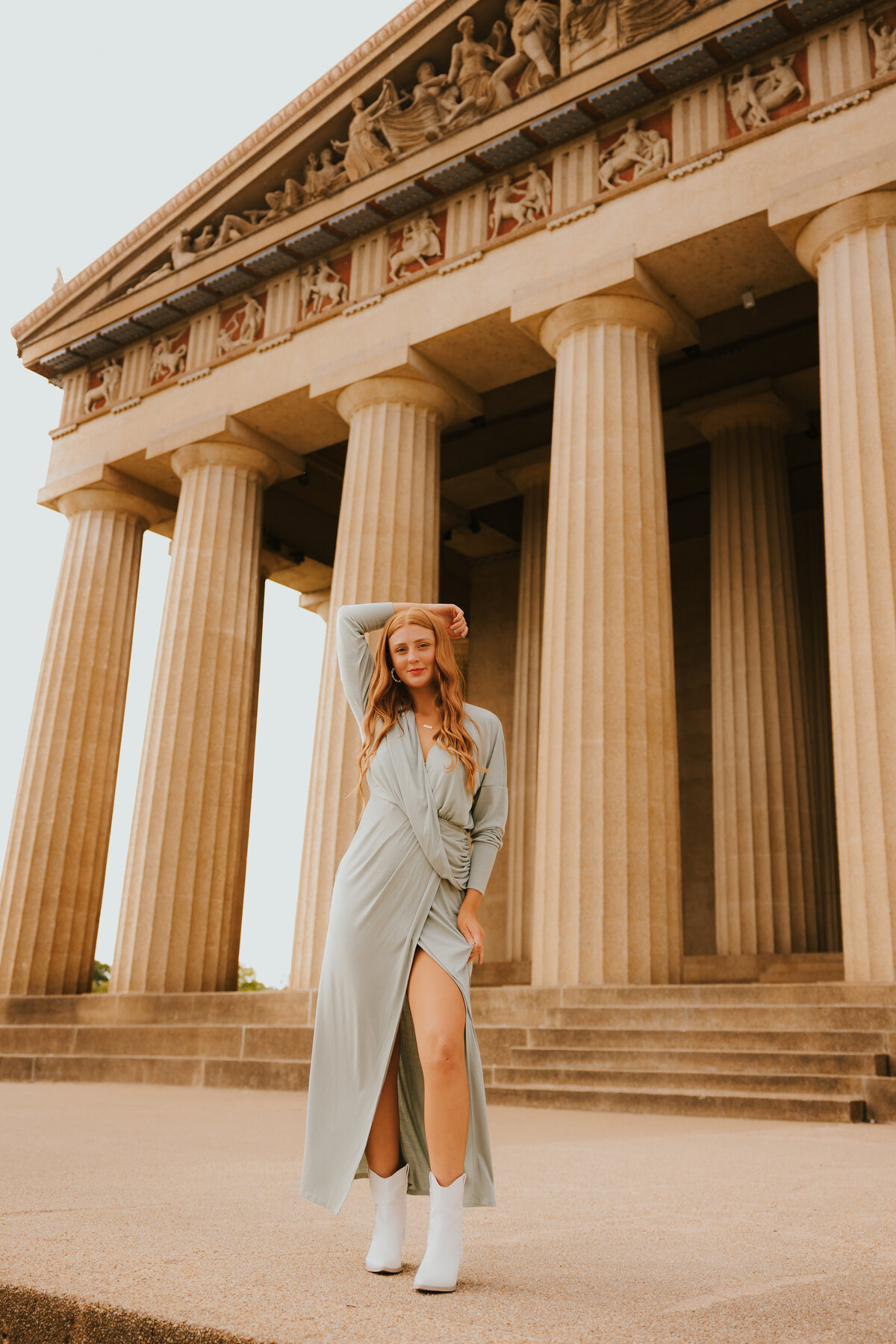 model-at-parthenon-nashville-tennessee