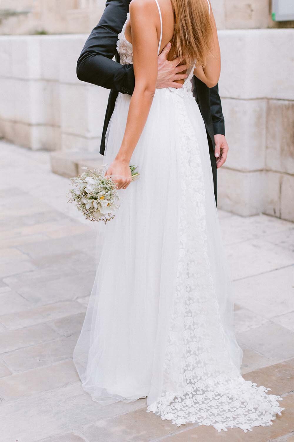 Louise Valentine bridal campaign in Saint Tropez - Veronique Lorre artistic direction - Thomas audiffren photography11