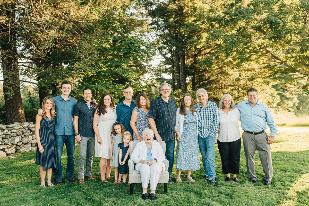 Sharon Leger Photography | Canton, CT Newborn and Family Photographer | Maternity Photo Shoot-1