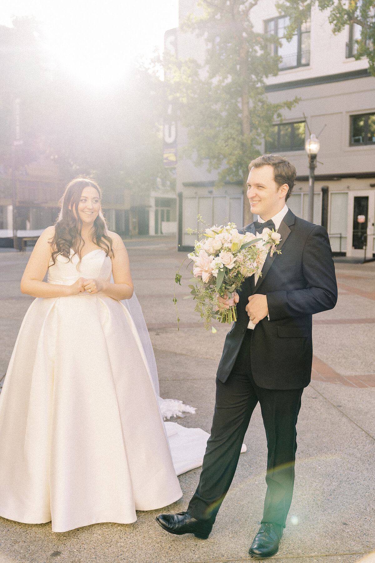downtown-sacramento-firehouse-wedding-035