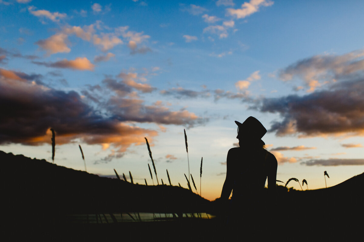 Central-Dauphin-Senior-Pictures-Raystown-Lake-Sunset-Summer