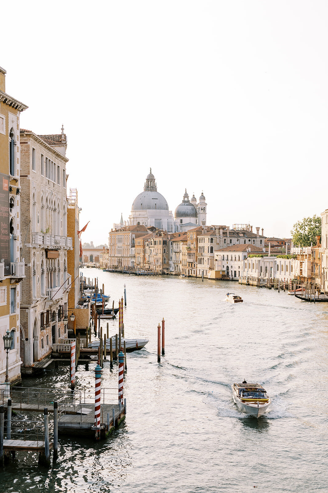 KMW-Rose-Bowman-venice-engagement-session-34