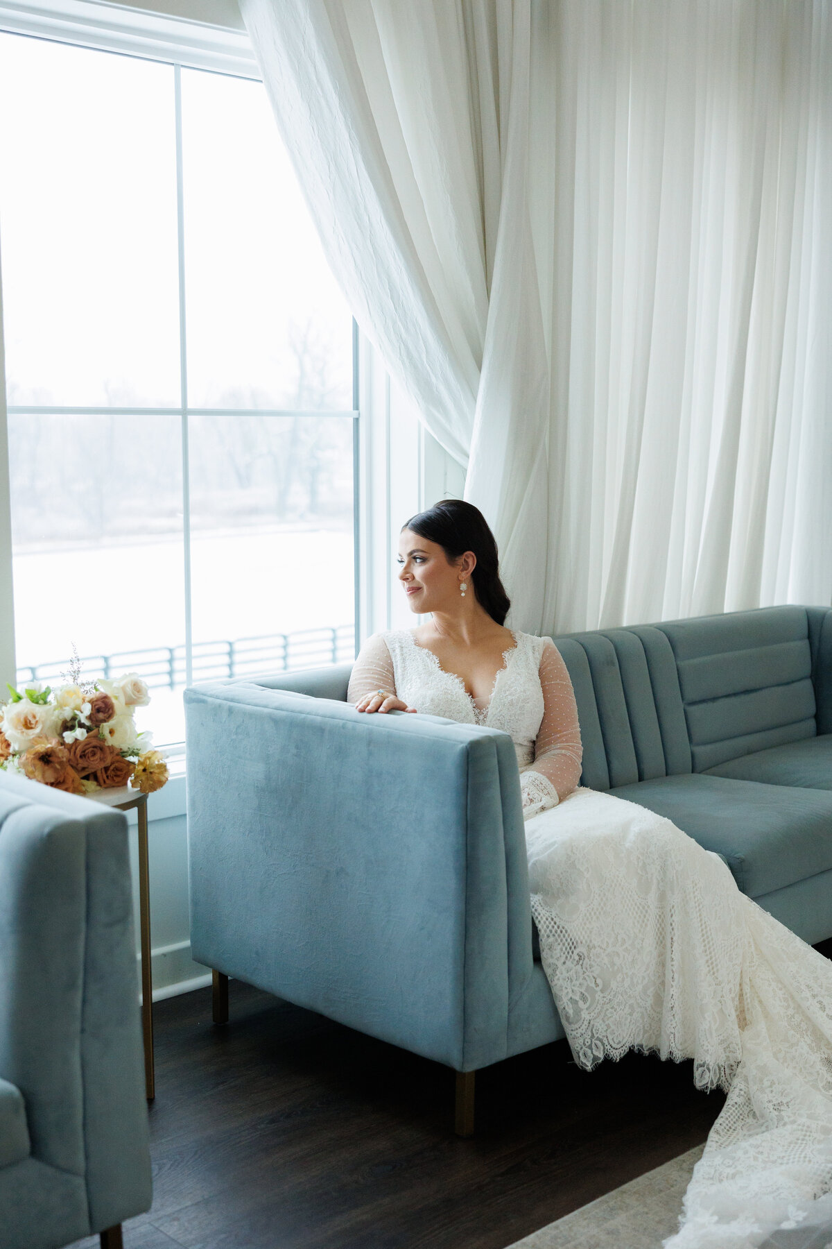 Meraki Design Wedding and Event Floral Studio Florist Wedding Flowers Full Service St. Louis Destination Luxury Floral Design Florists Designers Personal Unique Madi-Noah-Wedding-Images-By-Amber-32