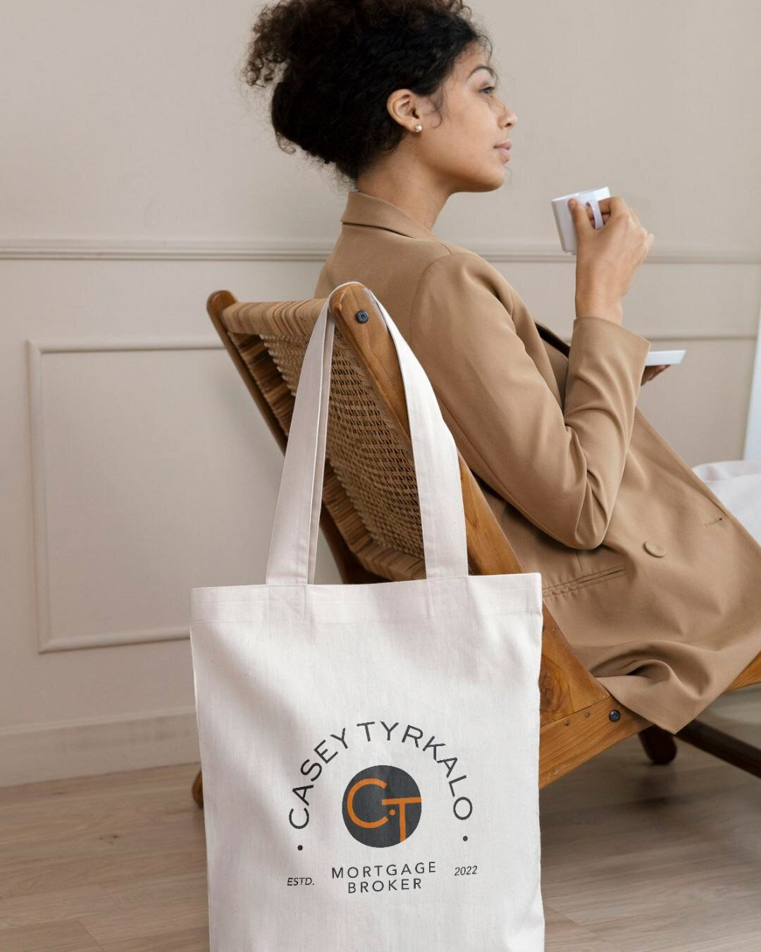 baer-brand-studio-casey-mortgage-broker-bag-mock-logo-signature-package