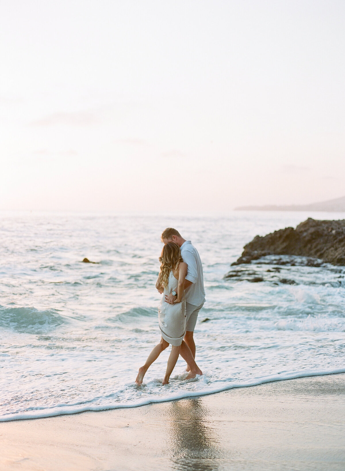 lagunabeachengagementphotos-azizstudios-0016-3