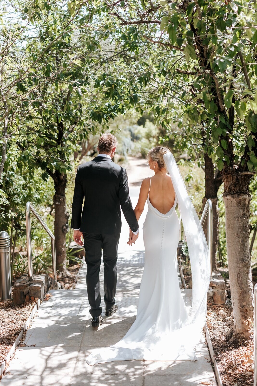 Elope-micro-wedding-elopement-yarravalley-melbourne-Balgownie-Estate49