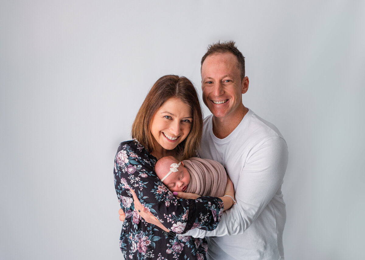 KelownaMaternityPhotographerkelowna-newborn-photographer-9