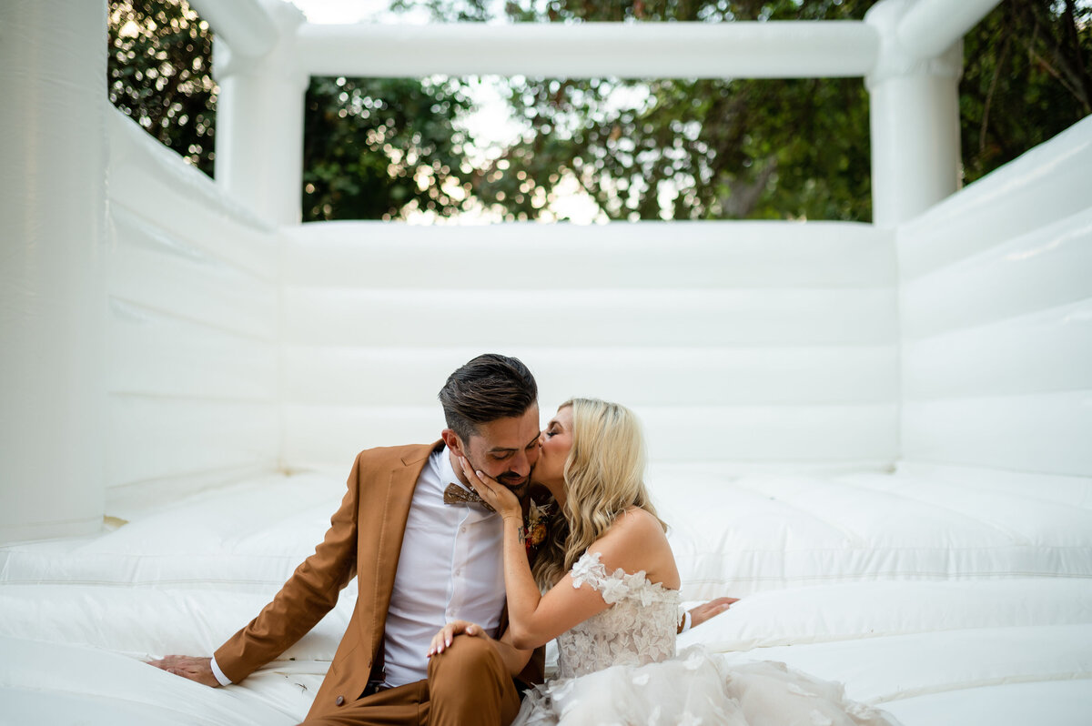 best-wedding-photographer-Austin-Texas-53