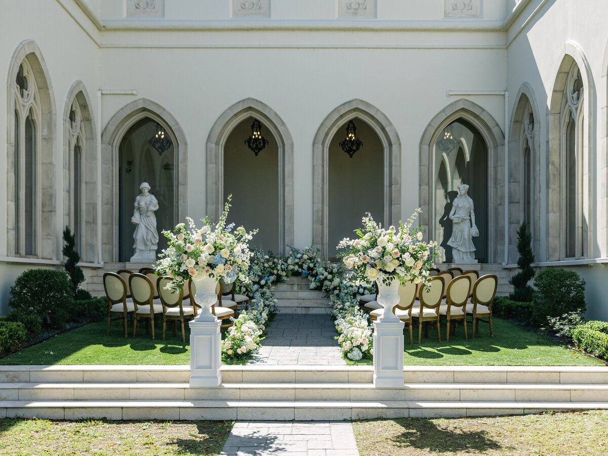 chateau-nouvelle-wedding-ceremony-the-lilee-cottage4