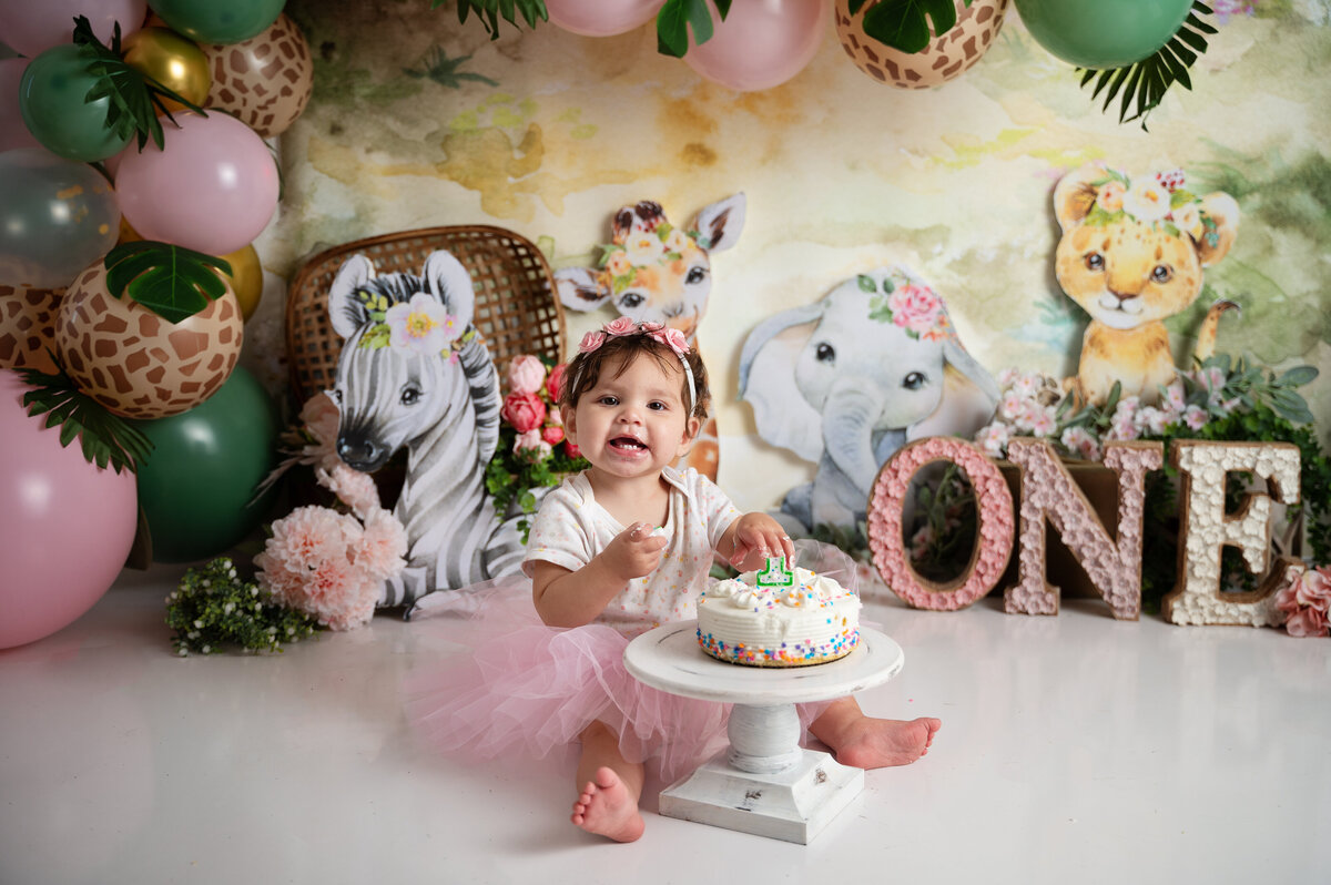 jungle baby one year girl cake smash