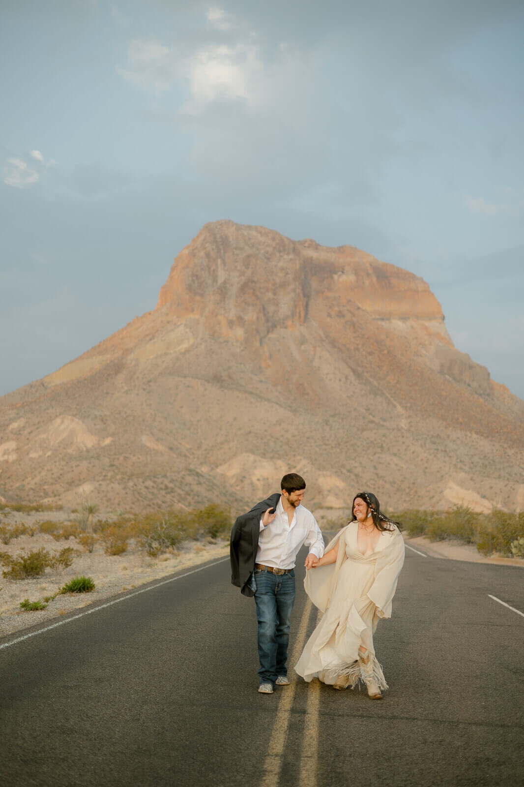 couples session in the desert