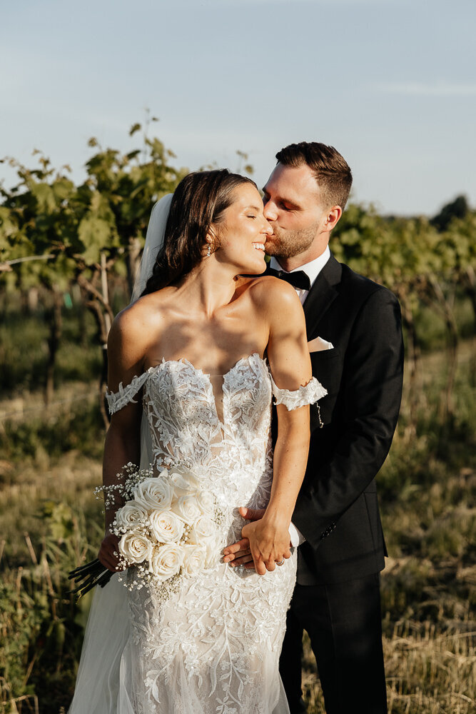 Vignoble de la Bauge Wedding - Emma Persi Photography-25