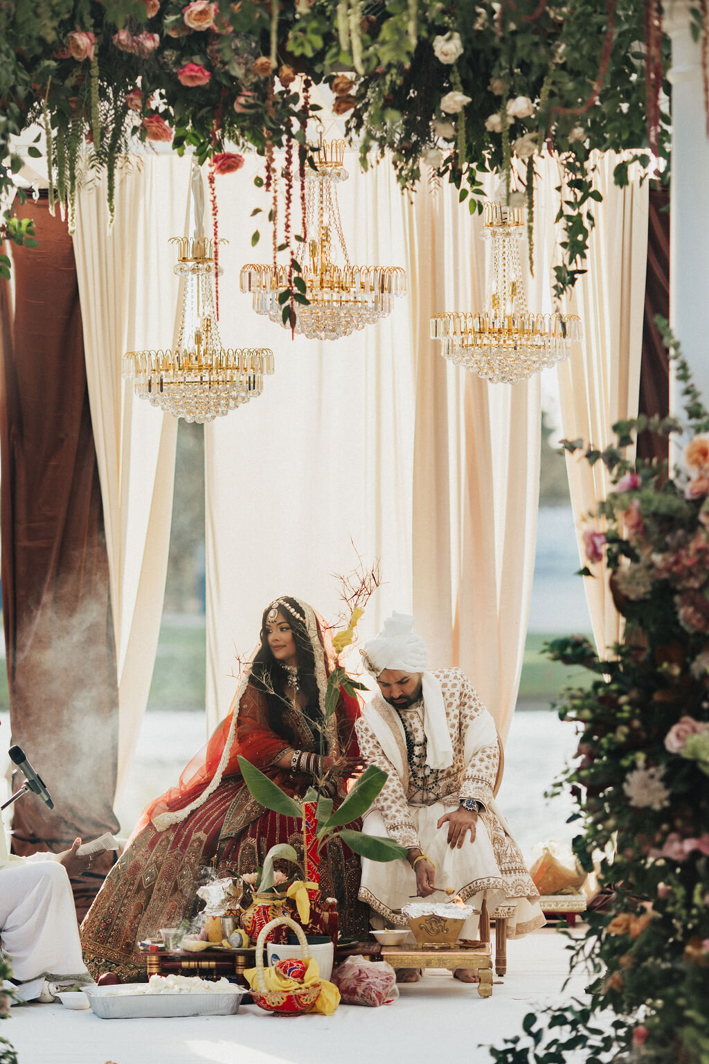 ritzcarltonwedding-ashleyakash-nicoleastonphoto-105