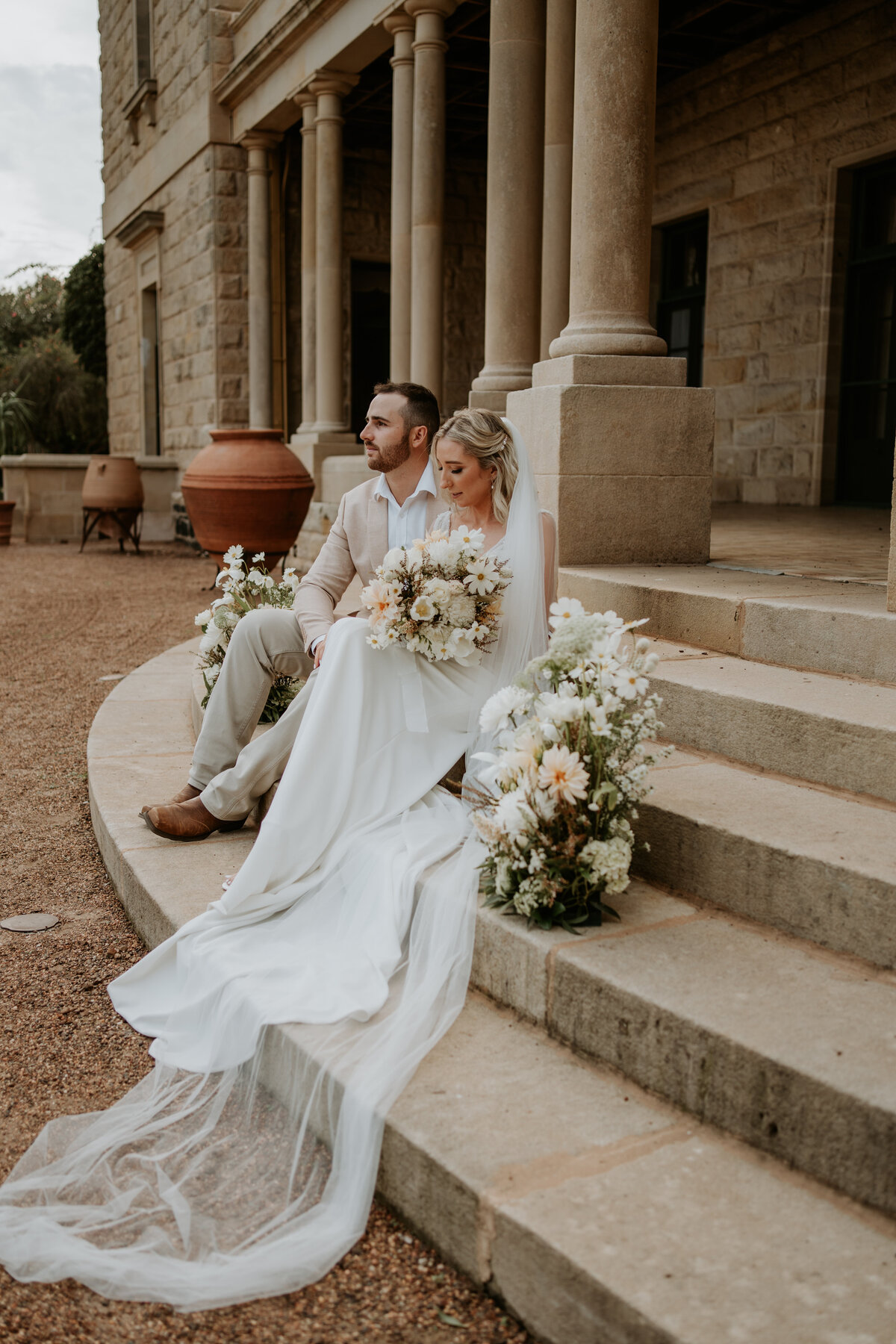 Jimbour House  - Bride and grrom