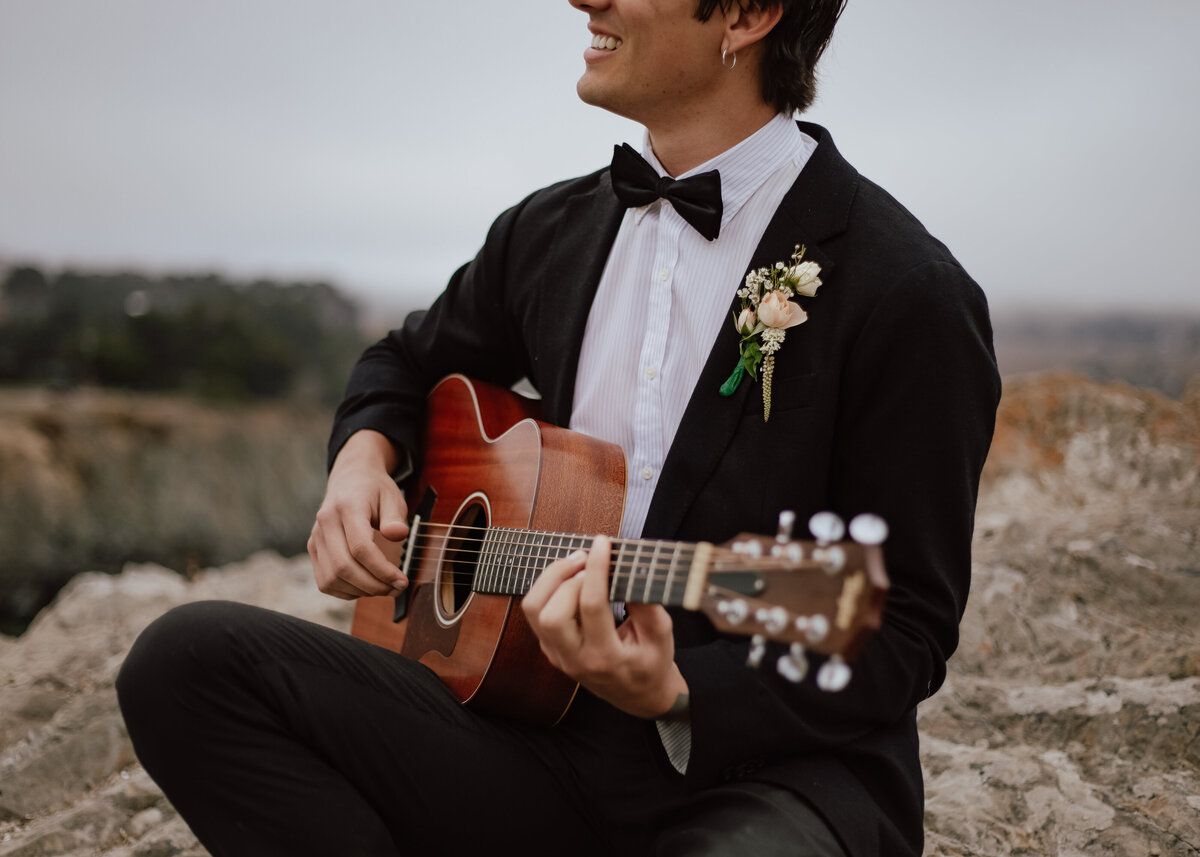 07312021_Chris+KaylaElopement_BodegaBayCA_AnjaJensenPhotography_54