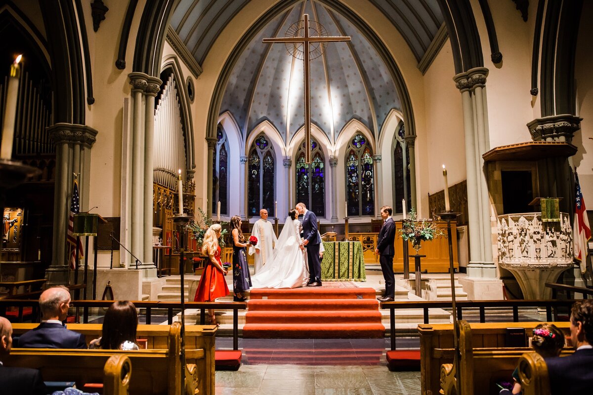 AbieLivesayPhotography-PittsburghWeddingPhotographer-DuquesneClub-AlexandraColin-615