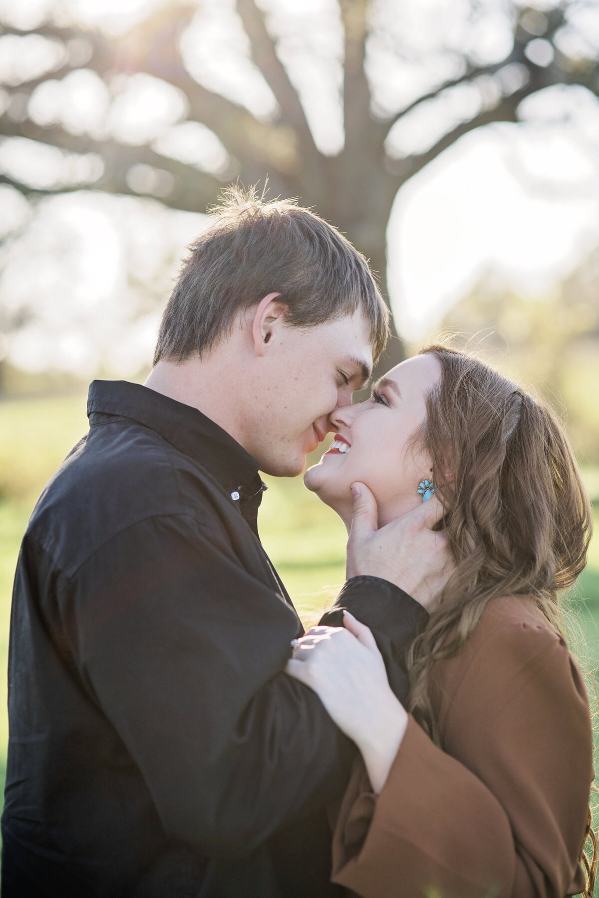 TRIBBLEENGAGEMENT_CROWNB_00321