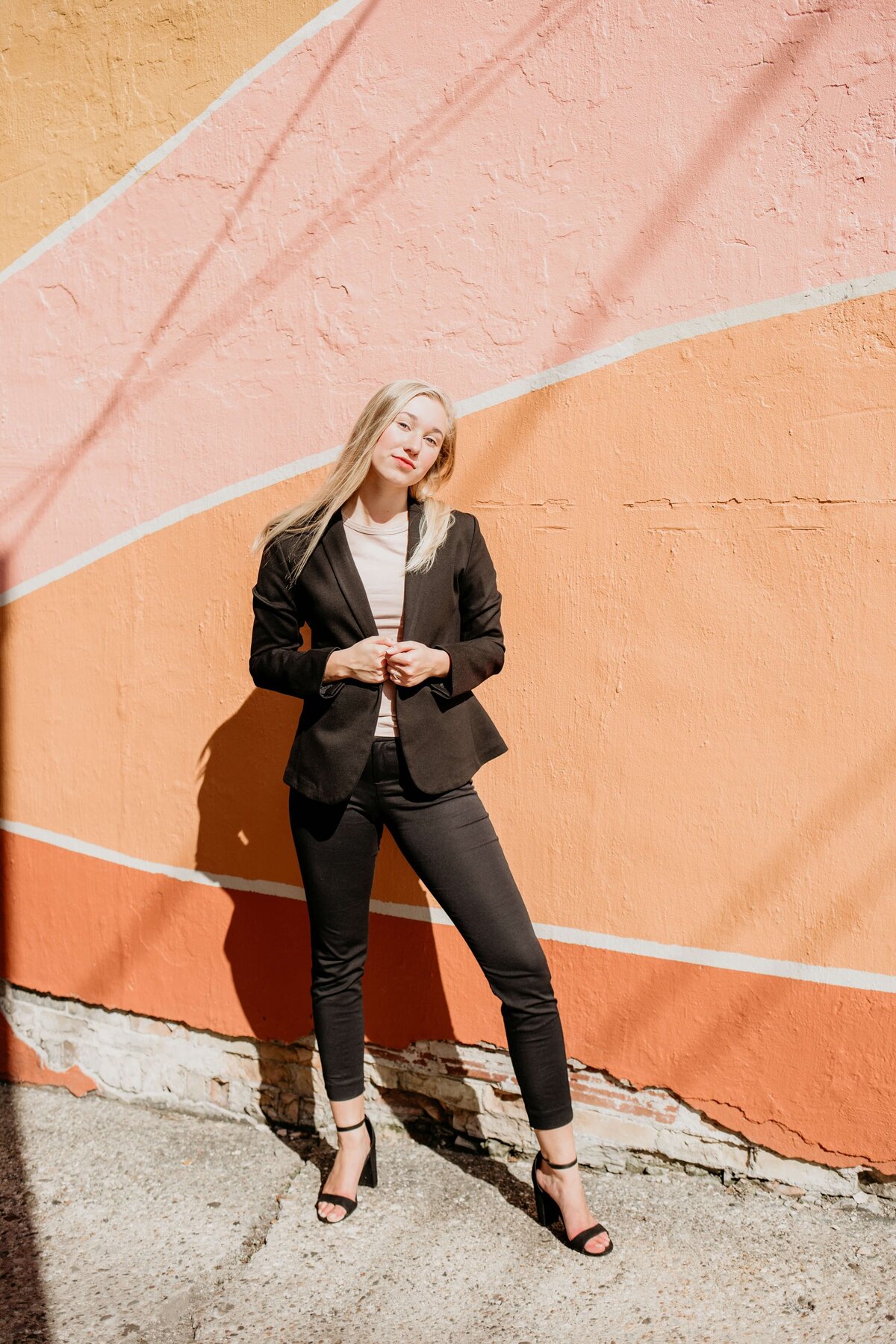 joanna-nix-walkup-j_uDiPs5CFk-unsplash