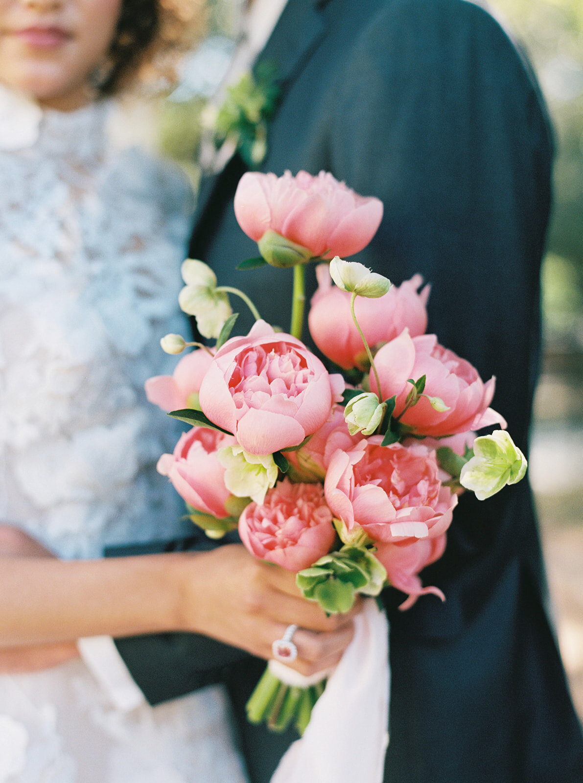 By Maggie Peterson Austin Florist Wedding Floral Design40