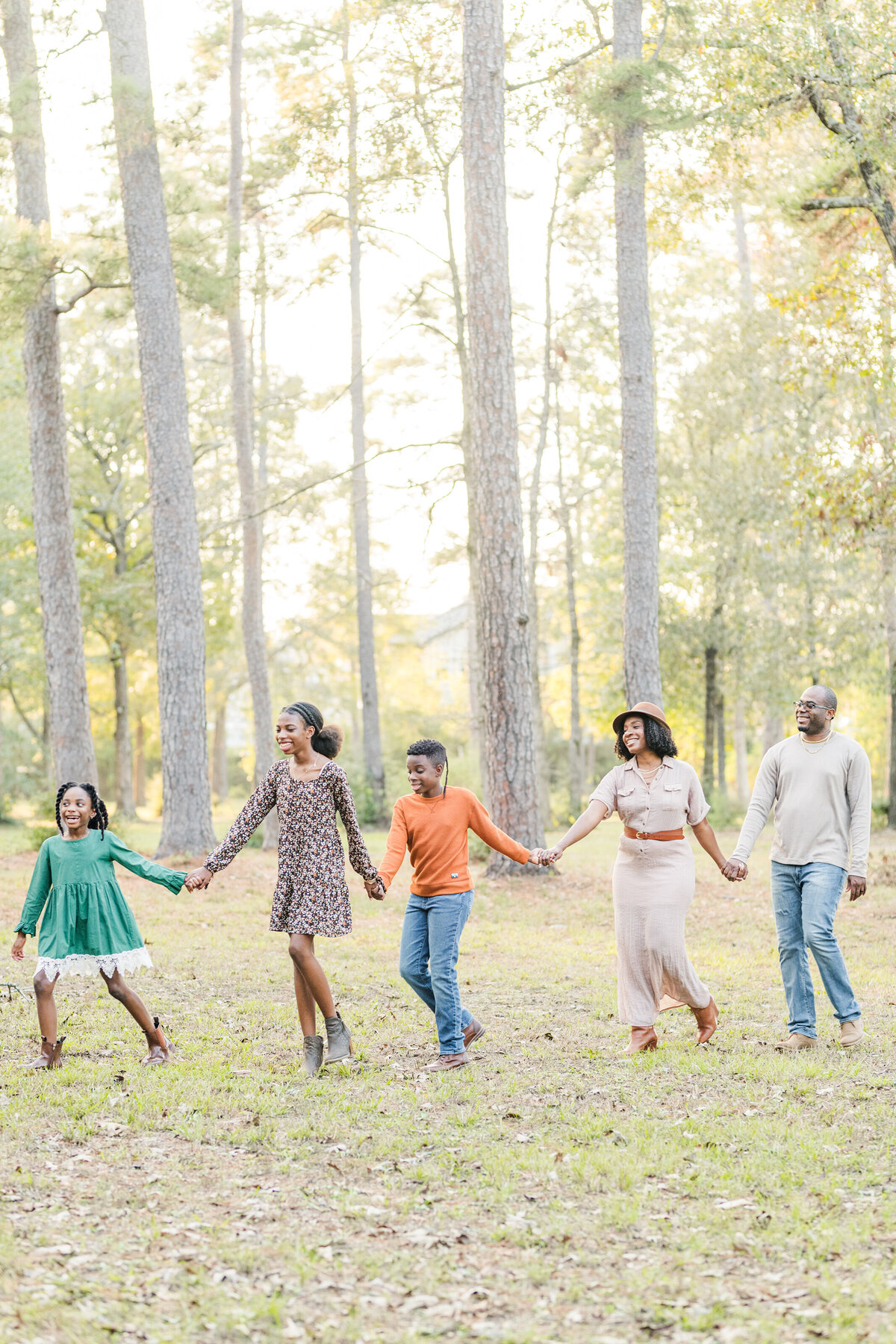 Jacksonville-Family-Photographer-in-a-Park