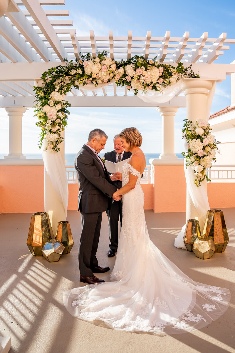 maddness-photo-hyatt-clearwater-beach-elopement-chantilly-chic-celebrations-3