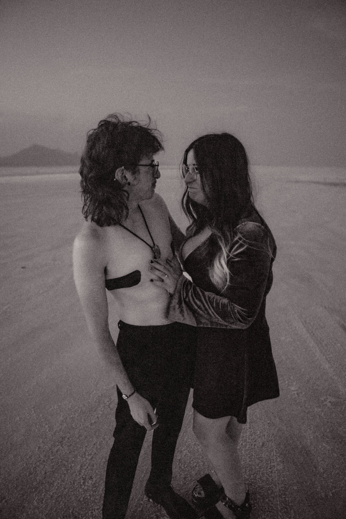 B&S,B&W Vintage Vibes-8