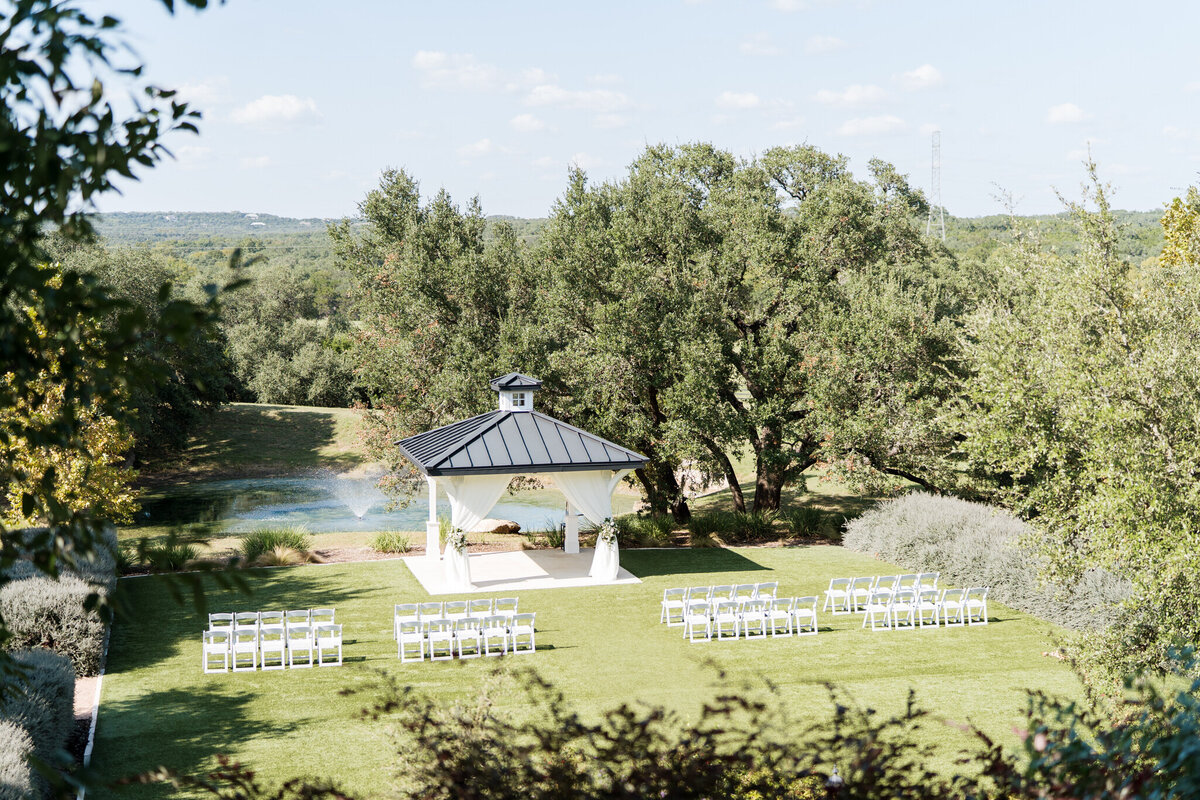 Kendall-Point-Texas-Wedding-Venue-Pine-And-Blossom5