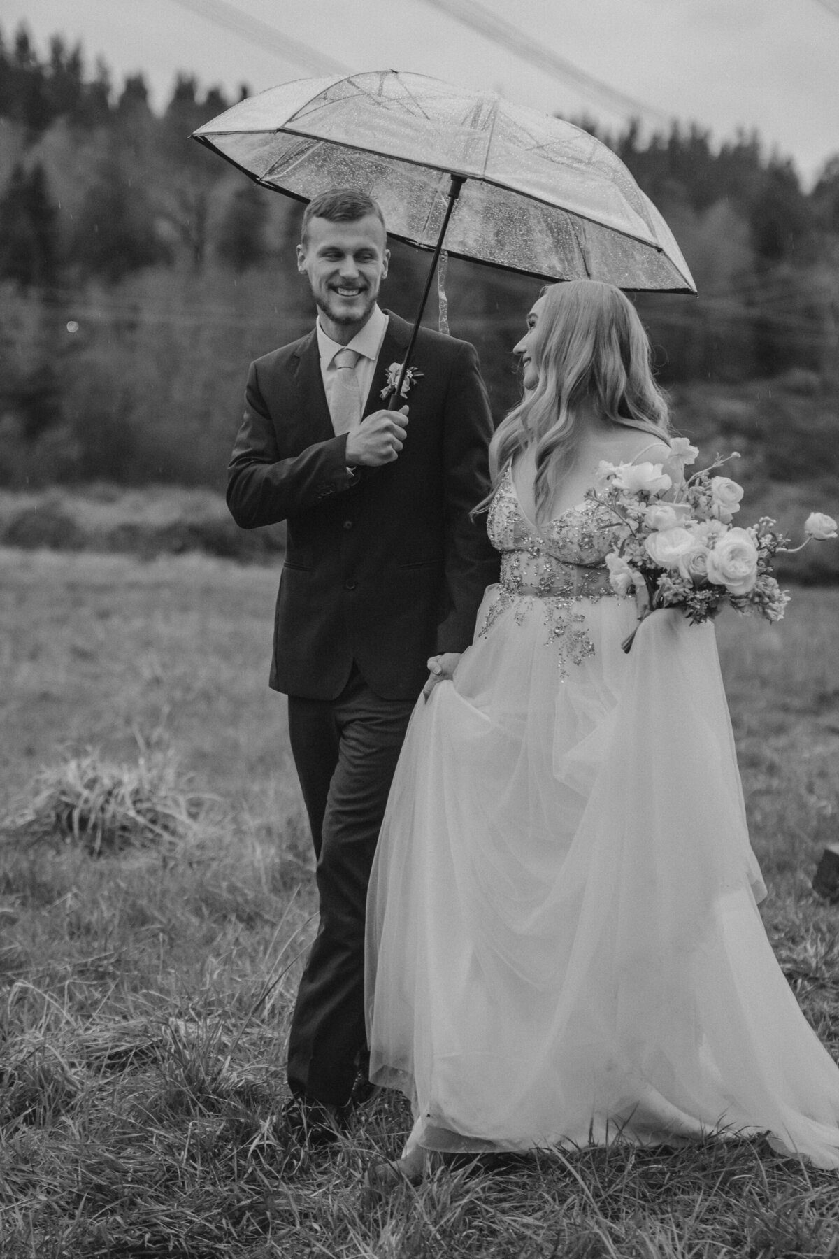 Jessica-Grant-Wedding-at-Infinity-Farm-Issaquah-SEATTLE-WA-Amy-Law-Photography-75