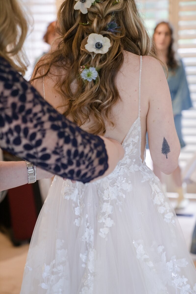 Barn wedding in Bailey Colorado